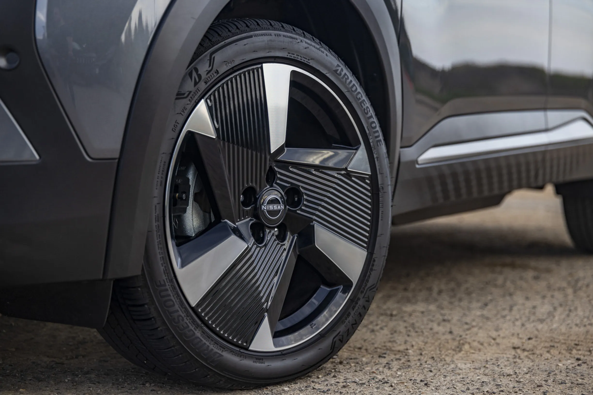 Nissan brake calipers